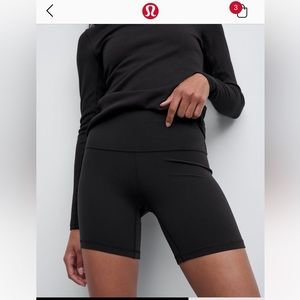 Lululemon black shorts
